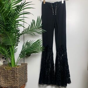 💋Chic Black Lace Flare Pants💋